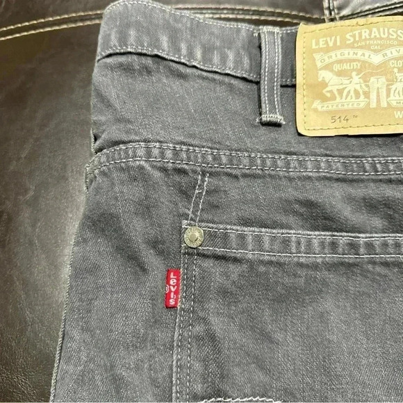 Men’s Levi’s Dark Gray Bootcut Jeans - Picture 5 of 6